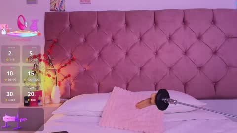 Lexy Love   online show from 09-26-25, 01:26