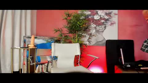 Snapshot of lexy_nova12 chatting on 03-28-26, 12:10 megan online show from 03-28-26, 12:10