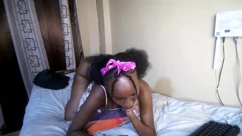 Lexy online show from 11-06-25, 02:23