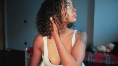 Snapshot of lexy_squirt_queen chatting on 05-19-26, 02:45 LEXY - Independent account online show from 05-19-26, 02:45