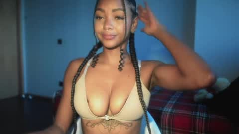 Snapshot of lexy_squirt_queen chatting on 05-31-26, 10:22 LEXY - Independent account online show from 05-31-26, 10:22