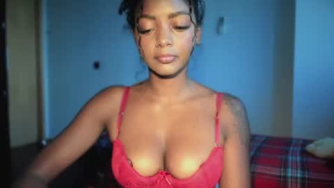 LEXY - Independent account online show from 06-12-26, 10:47