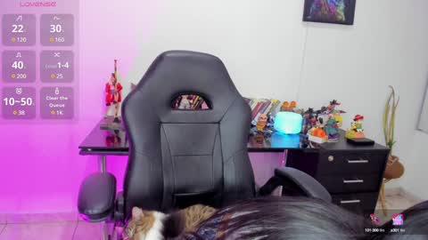 Leydy Stone online show from 01-24-25, 03:00