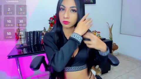 Leydy Stone online show from 02-07-25, 03:01