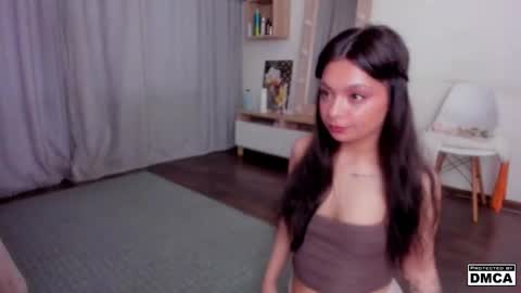 Leyla online show from 11-17-25, 09:48