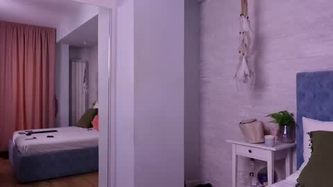 Snapshot of leylagracey chatting on 06-15-26, 04:25 LeylaGracey online show from 06-15-26, 04:25