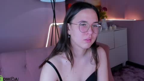 leylamirage online show from 03-11-26, 12:22