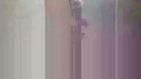 Snapshot of lgck12in chatting on 09-22-25, 04:03 C2bme online show from 09-22-25, 04:03