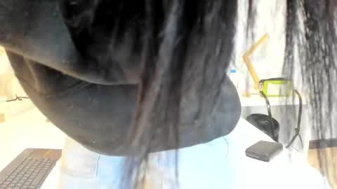 lhiamfitt online show from 12-21-25, 06:15