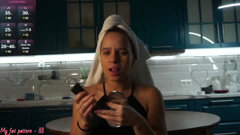 Hey Im Alexa  tg online show from 12-16-24, 08:20