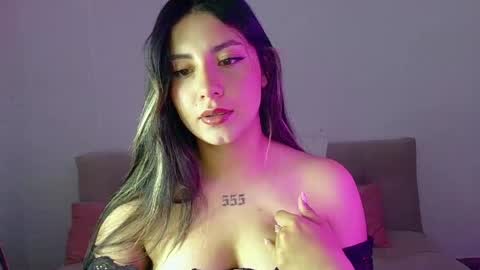 Lia  online show from 06-06-26, 01:00