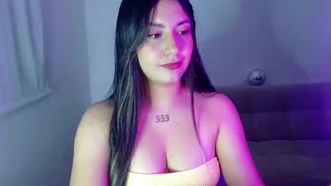 Snapshot of lia_14_ chatting on 06-23-26, 11:36 Lia online show from 06-23-26, 11:36
