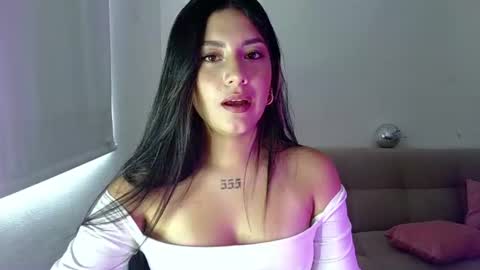 Snapshot of lia_14_ chatting on 07-29-26, 08:18 Lia online show from 07-29-26, 08:18