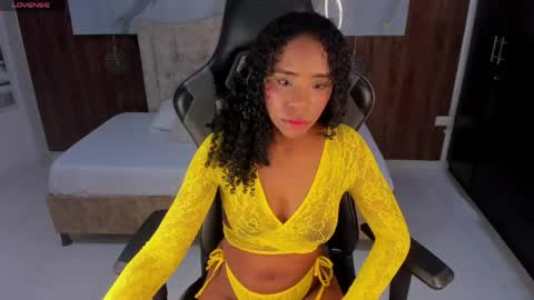 Snapshot of lia_16_ chatting on 05-15-26, 11:17 lia_16_ online show from 05-15-26, 11:17