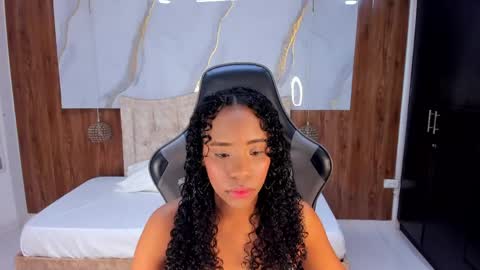 Snapshot of lia_16_ chatting on 05-25-26, 11:05 lia_16_ online show from 05-25-26, 11:05