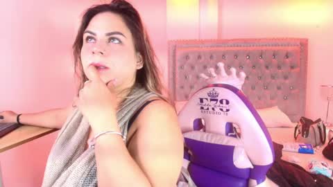 Lia  online show from 06-04-26, 03:34