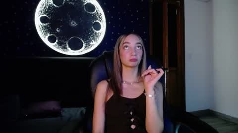 Snapshot of lia_bloom22 chatting on 06-23-26, 08:07 Lia online show from 06-23-26, 08:07