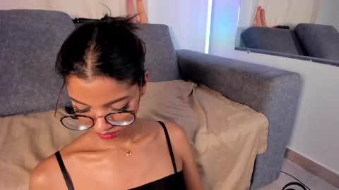 Lia online show from 02-04-25, 05:55