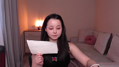 L I A online show from 12-02-25, 11:04