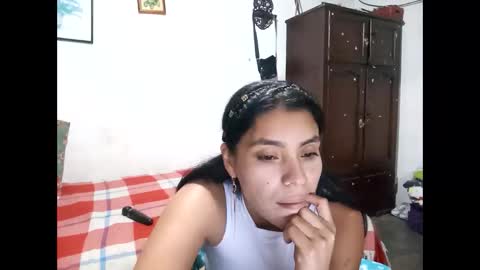 Lia online show from 12-04-25, 07:17