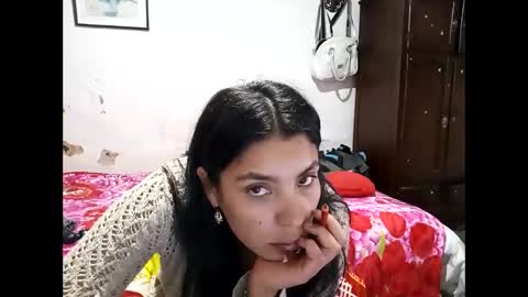 Snapshot of lia_hottie chatting on 02-09-26, 09:35 Lia online show from 02-09-26, 09:35