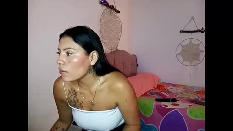 Lia online show from 05-12-26, 06:49