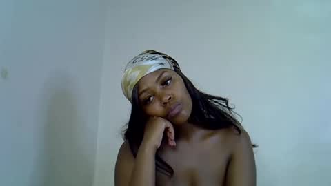 lia online show from 10-16-25, 03:24