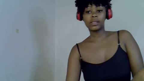 lia online show from 10-30-25, 04:25