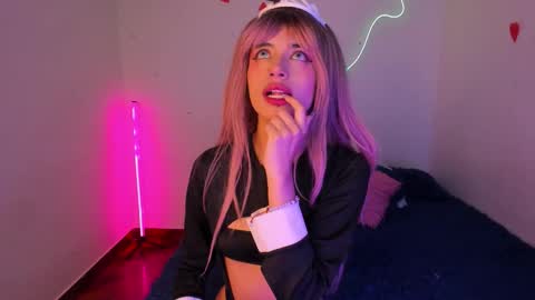 Snapshot of lia_leandro888 chatting on 01-11-26, 12:04 lia_leandro888 online show from 01-11-26, 12:04