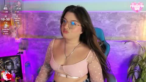 Snapshot of lia_little18 chatting on 10-03-25, 04:09 lia_little18 online show from 10-03-25, 04:09