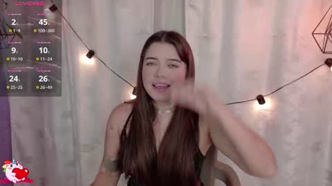 lia_little18 online show from 07-18-26, 10:02