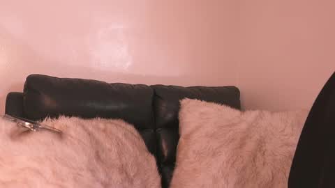 liaa online show from 04-18-26, 04:27