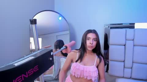 lia_owenss online show from 05-17-26, 06:59