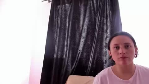 Little Queen Lia  online show from 07-27-26, 03:52