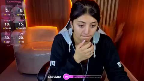 Snapshot of lia_queen_tx chatting on 06-11-26, 03:15 Online 1400 - 2100 online show from 06-11-26, 03:15
