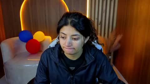 Snapshot of lia_queen_tx chatting on 07-02-26, 03:06 Online 1400 - 2100 online show from 07-02-26, 03:06
