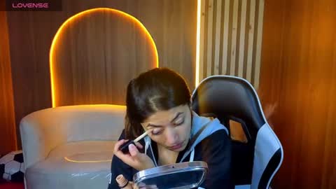 Snapshot of lia_queen_tx chatting on 07-22-26, 03:09 Online 1400 - 2100 online show from 07-22-26, 03:09