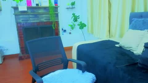    online show from 04-04-26, 01:52