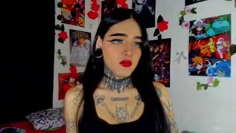 Snapshot of lia_volkov chatting on 09-19-25, 06:37 online show from 09-19-25, 06:37