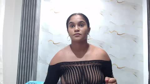 Snapshot of liaa_cams chatting on 06-07-26, 03:32 liaa_cams online show from 06-07-26, 03:32