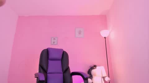 liaa moretzz online show from 10-18-25, 12:57