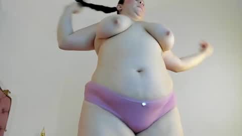 liacoral17 online show from 07-28-26, 08:52