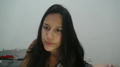 Snapshot of liadulce_ chatting on 01-08-25, 02:14 Lia online show from 01-08-25, 02:14