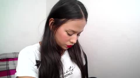 Snapshot of liadulce_ chatting on 10-03-25, 05:21 Lia online show from 10-03-25, 05:21