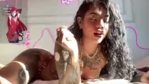 Snapshot of liaforyou chatting on 06-27-26, 06:02 val and tina online show from 06-27-26, 06:02
