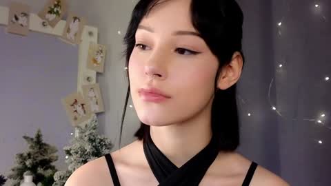 Lia  online show from 12-29-24, 09:17