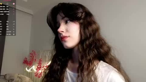 Lia  online show from 04-19-26, 01:10