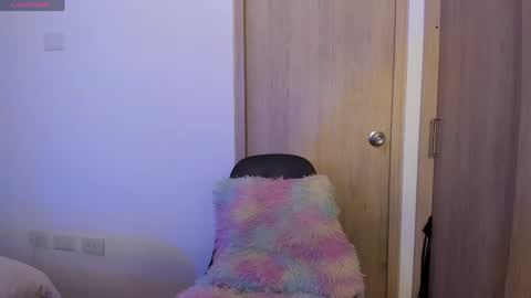 Lia  online show from 05-14-26, 12:50