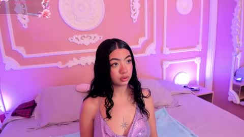 Lia lovet online show from 05-04-26, 08:38