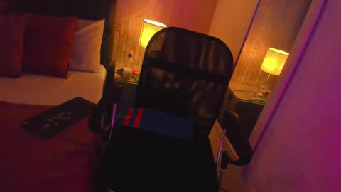 Liam Adamms online show from 02-27-26, 08:53